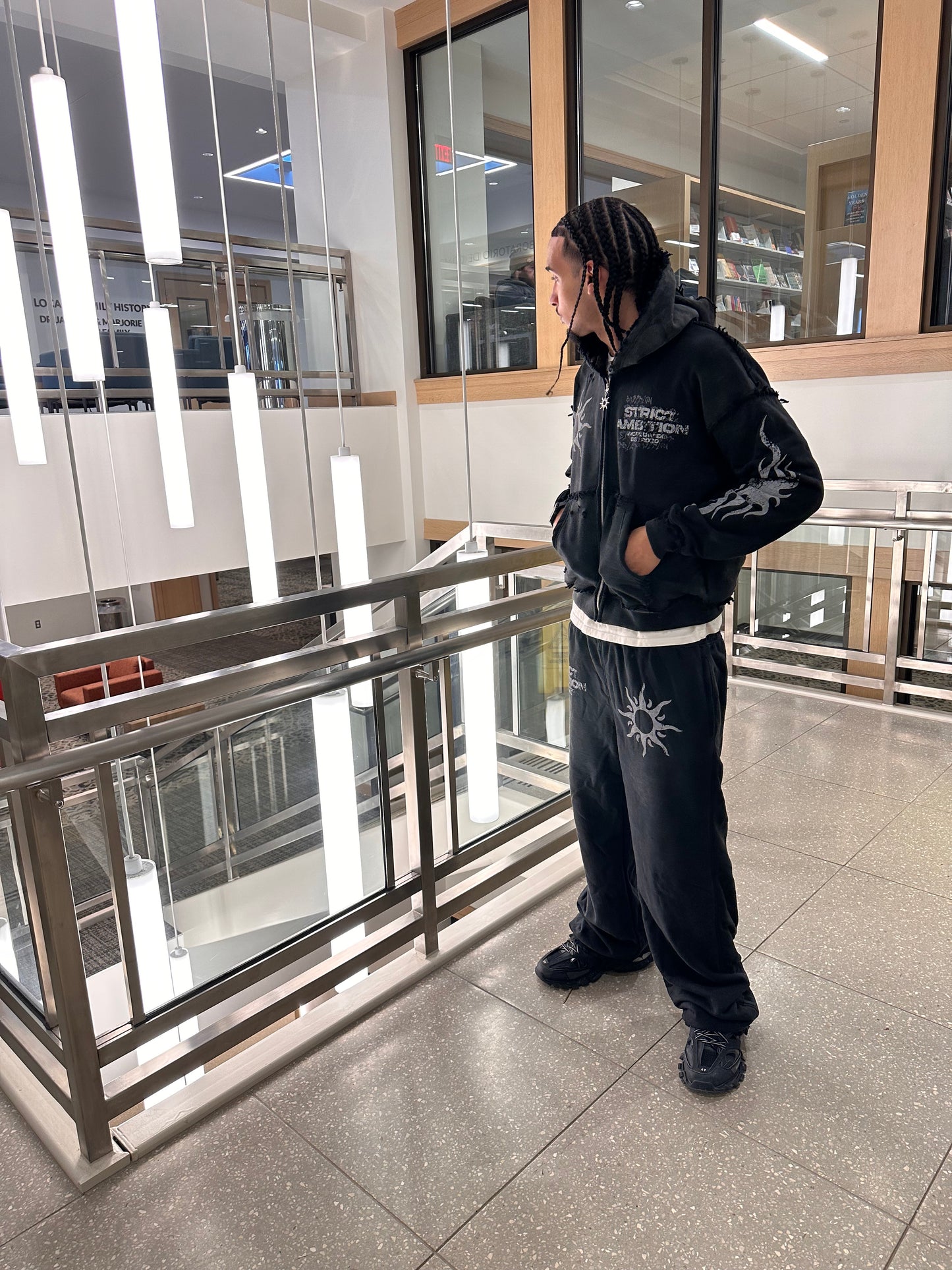 Statement Set (Black)